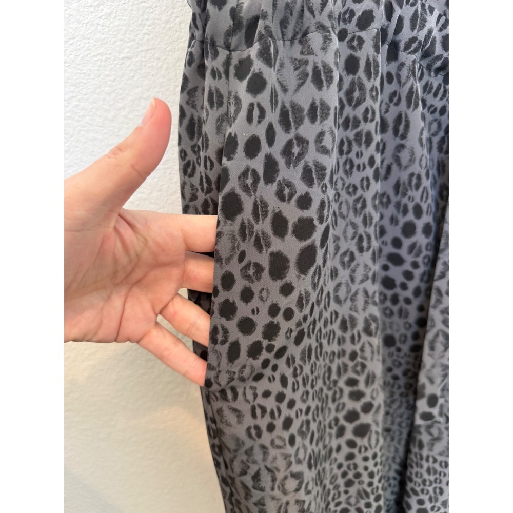 Kirna Zabete at Target Womens Grey Lip Print Wide Leg Jumpsuit Cowl Neck S - Picture 6 of 10